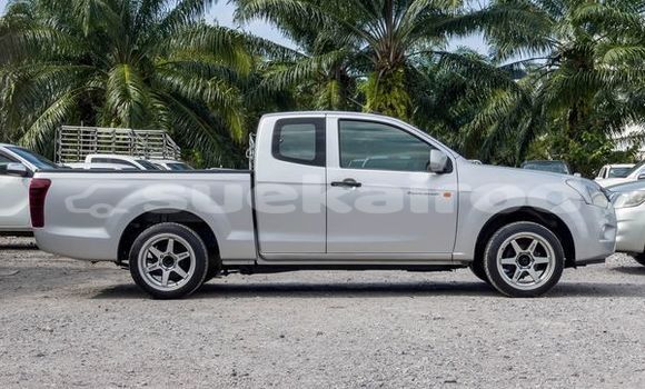 Buy Used Isuzu D-Max Silver Car in Bangkok in Bangkok Buy Used Isuzu D-Max Silver Car in Bangkok in Bangkok