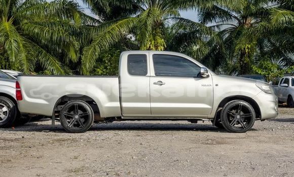 ซื้อ รถมือสอง Toyota Hiluxe VIGO เงิน รถยนต์ ใน %{เมือง} ใน กรุงเทพมหานคร ซื้อ รถมือสอง Toyota Hiluxe VIGO เงิน รถยนต์ ใน %{เมือง} ใน กรุงเทพมหานคร