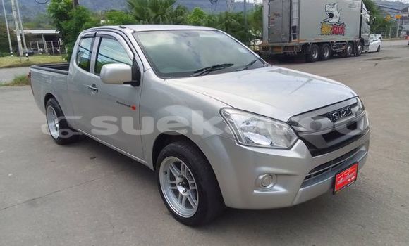 ซื้อ รถมือสอง Isuzu D-Max เงิน รถยนต์ ใน %{เมือง} ใน กรุงเทพมหานคร ซื้อ รถมือสอง Isuzu D-Max เงิน รถยนต์ ใน %{เมือง} ใน กรุงเทพมหานคร
