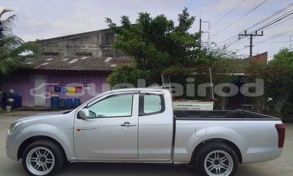 ซื้อ รถมือสอง Isuzu D-Max เงิน รถยนต์ ใน %{เมือง} ใน กรุงเทพมหานคร ซื้อ รถมือสอง Isuzu D-Max เงิน รถยนต์ ใน %{เมือง} ใน กรุงเทพมหานคร