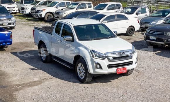 ซื้อ รถมือสอง Isuzu D-Max ขาว รถยนต์ ใน %{เมือง} ใน กรุงเทพมหานคร ซื้อ รถมือสอง Isuzu D-Max ขาว รถยนต์ ใน %{เมือง} ใน กรุงเทพมหานคร