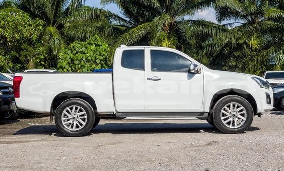 ซื้อ รถมือสอง Isuzu D-Max ขาว รถยนต์ ใน %{เมือง} ใน กรุงเทพมหานคร ซื้อ รถมือสอง Isuzu D-Max ขาว รถยนต์ ใน %{เมือง} ใน กรุงเทพมหานคร