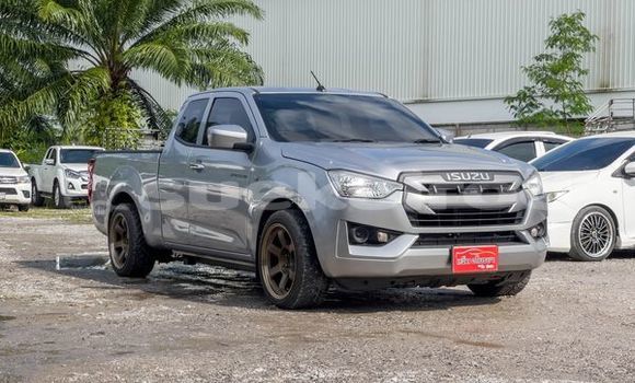 Buy Used Isuzu D-Max Silver Car in Bangkok in Bangkok Buy Used Isuzu D-Max Silver Car in Bangkok in Bangkok