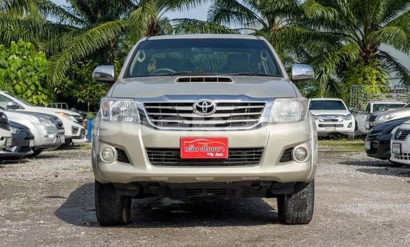 ซื้อ รถมือสอง Toyota Hiluxe VIGO เงิน รถยนต์ ใน %{เมือง} ใน กรุงเทพมหานคร ซื้อ รถมือสอง Toyota Hiluxe VIGO เงิน รถยนต์ ใน %{เมือง} ใน กรุงเทพมหานคร