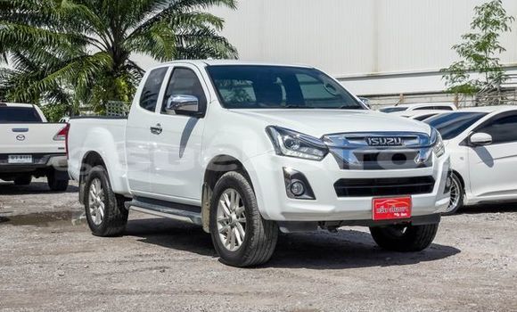 ซื้อ รถมือสอง Isuzu D-Max ขาว รถยนต์ ใน %{เมือง} ใน กรุงเทพมหานคร ซื้อ รถมือสอง Isuzu D-Max ขาว รถยนต์ ใน %{เมือง} ใน กรุงเทพมหานคร