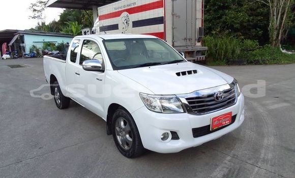 ซื้อ รถมือสอง Toyota Hiluxe VIGO ขาว รถยนต์ ใน %{เมือง} ใน กรุงเทพมหานคร ซื้อ รถมือสอง Toyota Hiluxe VIGO ขาว รถยนต์ ใน %{เมือง} ใน กรุงเทพมหานคร