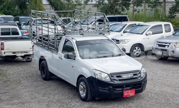 ซื้อ รถมือสอง Isuzu D-Max ขาว รถยนต์ ใน %{เมือง} ใน กรุงเทพมหานคร ซื้อ รถมือสอง Isuzu D-Max ขาว รถยนต์ ใน %{เมือง} ใน กรุงเทพมหานคร
