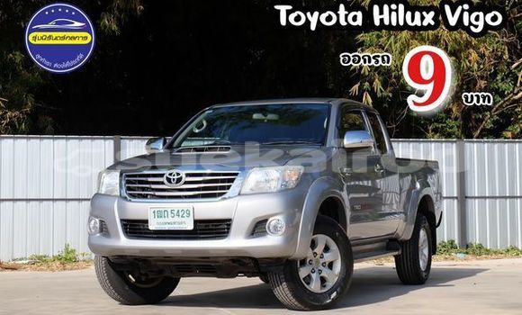 Buy Used Toyota Hiluxe VIGO Silver Car in Bangkok in Bangkok
