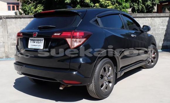 ซื้อ รถมือสอง Honda HR-V สีดำ รถยนต์ ใน %{เมือง} ใน กรุงเทพมหานคร ซื้อ รถมือสอง Honda HR-V สีดำ รถยนต์ ใน %{เมือง} ใน กรุงเทพมหานคร