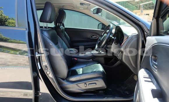 ซื้อ รถมือสอง Honda HR-V สีดำ รถยนต์ ใน %{เมือง} ใน กรุงเทพมหานคร ซื้อ รถมือสอง Honda HR-V สีดำ รถยนต์ ใน %{เมือง} ใน กรุงเทพมหานคร