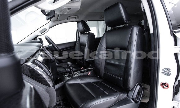 Buy Used Ford Everest White Car in Bangkok in Bangkok Buy Used Ford Everest White Car in Bangkok in Bangkok