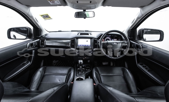 Buy Used Ford Everest White Car in Bangkok in Bangkok Buy Used Ford Everest White Car in Bangkok in Bangkok