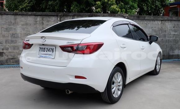 ซื้อ รถมือสอง Mazda 2 ขาว รถยนต์ ใน %{เมือง} ใน กรุงเทพมหานคร ซื้อ รถมือสอง Mazda 2 ขาว รถยนต์ ใน %{เมือง} ใน กรุงเทพมหานคร