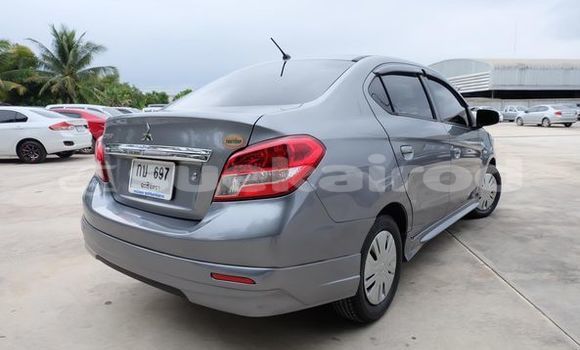 ซื้อ รถมือสอง Mitsubishi Attrage เงิน รถยนต์ ใน %{เมือง} ใน กรุงเทพมหานคร ซื้อ รถมือสอง Mitsubishi Attrage เงิน รถยนต์ ใน %{เมือง} ใน กรุงเทพมหานคร