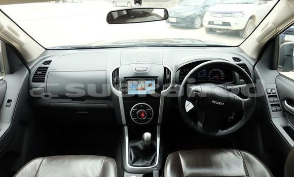 ซื้อ รถมือสอง Isuzu D-Max สีดำ รถยนต์ ใน %{เมือง} ใน กรุงเทพมหานคร ซื้อ รถมือสอง Isuzu D-Max สีดำ รถยนต์ ใน %{เมือง} ใน กรุงเทพมหานคร