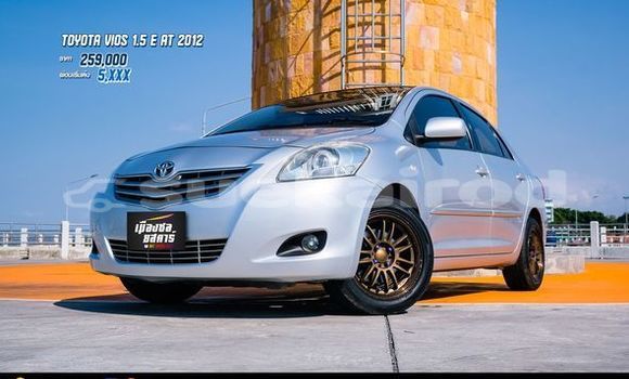 ซื้อ รถมือสอง Toyota Vios เงิน รถยนต์ ใน %{เมือง} ใน กรุงเทพมหานคร