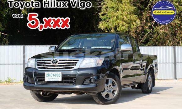 Buy Used Toyota Hiluxe VIGO Black Car in Bangkok in Bangkok