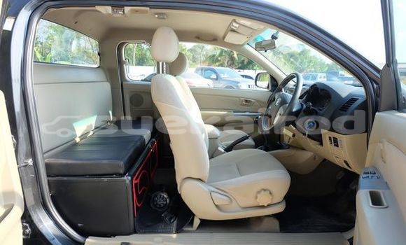 ซื้อ รถมือสอง Toyota Hiluxe VIGO สีดำ รถยนต์ ใน %{เมือง} ใน กรุงเทพมหานคร ซื้อ รถมือสอง Toyota Hiluxe VIGO สีดำ รถยนต์ ใน %{เมือง} ใน กรุงเทพมหานคร