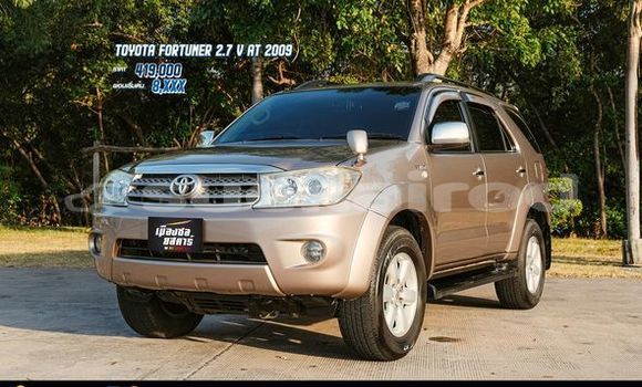 Buy Used Toyota Fortuner Silver Car in Bangkok in Bangkok