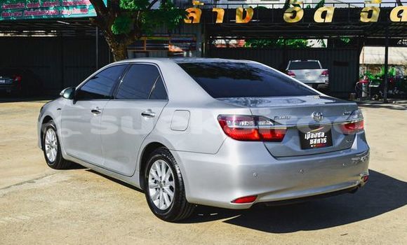 Buy Used Toyota Camry White Car in Bangkok in Bangkok Buy Used Toyota Camry White Car in Bangkok in Bangkok