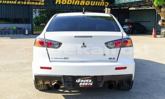 Buy Used Mitsubishi Lancer White Car in Bangkok in Bangkok Buy Used Mitsubishi Lancer White Car in Bangkok in Bangkok