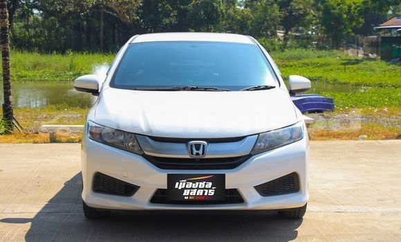 Buy Used Honda City White Car in Bangkok in Bangkok Buy Used Honda City White Car in Bangkok in Bangkok