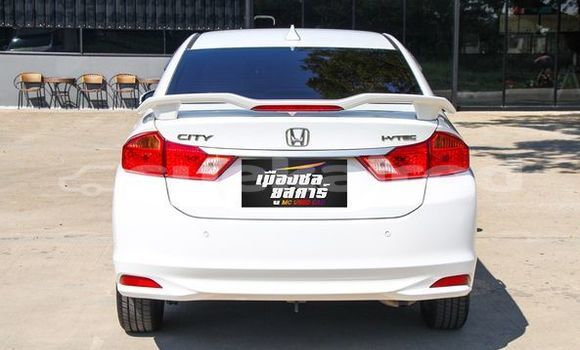Buy Used Honda City White Car in Bangkok in Bangkok Buy Used Honda City White Car in Bangkok in Bangkok