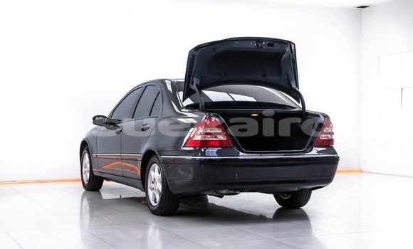 Buy Used Mercedes-Benz C-Classe Blue Car in Bangkok in Bangkok Buy Used Mercedes-Benz C-Classe Blue Car in Bangkok in Bangkok