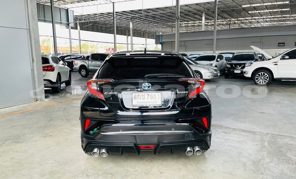 Buy Used Toyota C-HR Black Car in Bangkok in Bangkok Buy Used Toyota C-HR Black Car in Bangkok in Bangkok