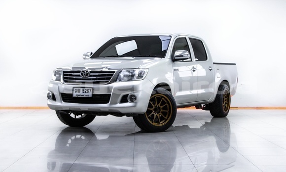 Buy Used Toyota Hiluxe VIGO Other Car in Bangkok in Bangkok