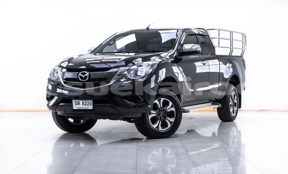 ซื้อ รถมือสอง Mazda BT-50 สีดำ รถยนต์ ใน %{เมือง} ใน กรุงเทพมหานคร