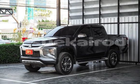 Buy Used Mitsubishi Triton Black Car in Bangkok in Bangkok