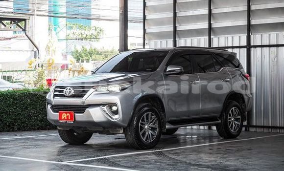 Buy Used Toyota Fortuner Silver Car in Bangkok in Bangkok