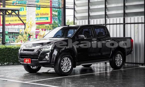 ซื้อ รถมือสอง Isuzu D-Max สีดำ รถยนต์ ใน %{เมือง} ใน กรุงเทพมหานคร