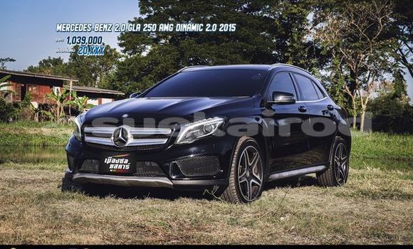 ซื้อ รถมือสอง Mercedes-Benz GLA-klasse สีดำ รถยนต์ ใน %{เมือง} ใน กรุงเทพมหานคร