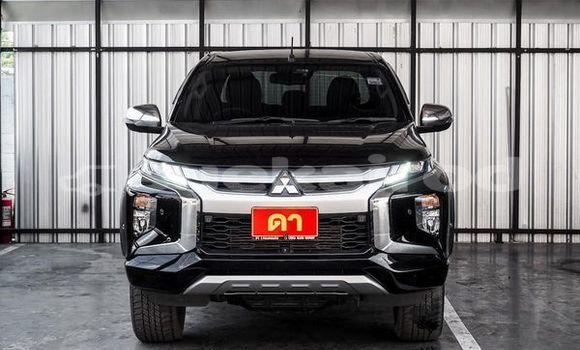 ซื้อ รถมือสอง Mitsubishi Triton สีดำ รถยนต์ ใน %{เมือง} ใน กรุงเทพมหานคร ซื้อ รถมือสอง Mitsubishi Triton สีดำ รถยนต์ ใน %{เมือง} ใน กรุงเทพมหานคร