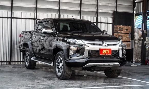 ซื้อ รถมือสอง Mitsubishi Triton สีดำ รถยนต์ ใน %{เมือง} ใน กรุงเทพมหานคร ซื้อ รถมือสอง Mitsubishi Triton สีดำ รถยนต์ ใน %{เมือง} ใน กรุงเทพมหานคร