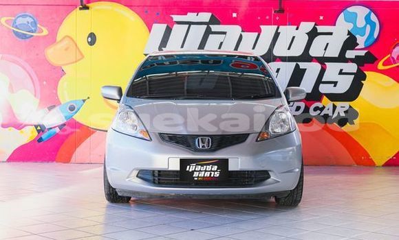 ซื้อ รถมือสอง Honda Jazz เงิน รถยนต์ ใน %{เมือง} ใน กรุงเทพมหานคร ซื้อ รถมือสอง Honda Jazz เงิน รถยนต์ ใน %{เมือง} ใน กรุงเทพมหานคร