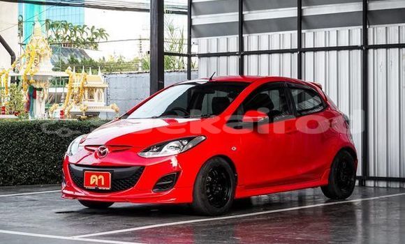 ซื้อ รถมือสอง Mazda 2 สีแดง รถยนต์ ใน %{เมือง} ใน กรุงเทพมหานคร