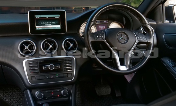ซื้อ รถมือสอง Mercedes‒Benz A–Class สีดำ รถยนต์ ใน %{เมือง} ใน กรุงเทพมหานคร ซื้อ รถมือสอง Mercedes‒Benz A–Class สีดำ รถยนต์ ใน %{เมือง} ใน กรุงเทพมหานคร