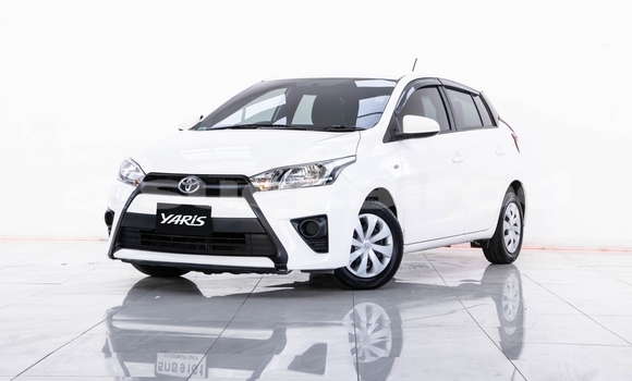 ซื้อ รถมือสอง Toyota Yaris ขาว รถยนต์ ใน %{เมือง} ใน กรุงเทพมหานคร ซื้อ รถมือสอง Toyota Yaris ขาว รถยนต์ ใน %{เมือง} ใน กรุงเทพมหานคร