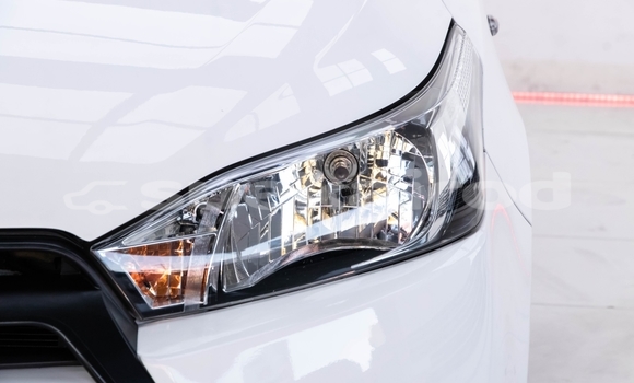 ซื้อ รถมือสอง Toyota Yaris ขาว รถยนต์ ใน %{เมือง} ใน กรุงเทพมหานคร ซื้อ รถมือสอง Toyota Yaris ขาว รถยนต์ ใน %{เมือง} ใน กรุงเทพมหานคร