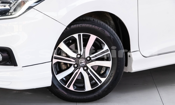 Buy Used Honda City White Car in Bangkok in Bangkok Buy Used Honda City White Car in Bangkok in Bangkok