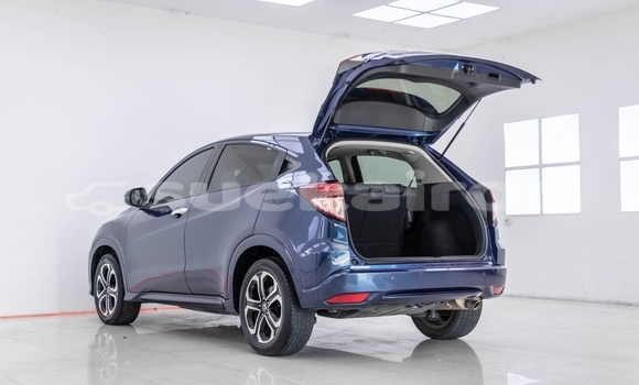 Buy Used Honda HR-V Blue Car in Bangkok in Bangkok Buy Used Honda HR-V Blue Car in Bangkok in Bangkok