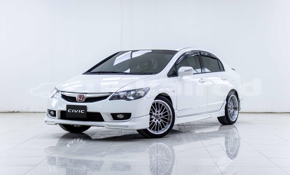 ซื้อ รถมือสอง Honda Civic สีดำ รถยนต์ ใน %{เมือง} ใน กรุงเทพมหานคร