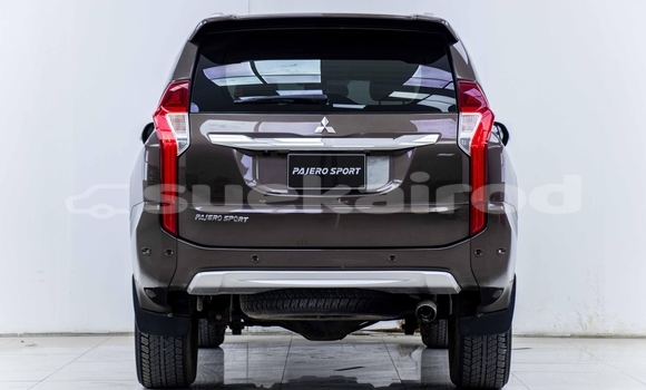 ซื้อ รถมือสอง Mitsubishi Pajero สีน้ำตาล รถยนต์ ใน %{เมือง} ใน กรุงเทพมหานคร ซื้อ รถมือสอง Mitsubishi Pajero สีน้ำตาล รถยนต์ ใน %{เมือง} ใน กรุงเทพมหานคร