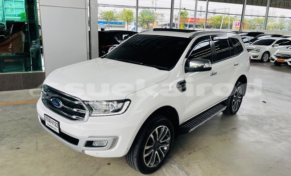 ซื้อ รถมือสอง Ford Everest ขาว รถยนต์ ใน %{เมือง} ใน กรุงเทพมหานคร