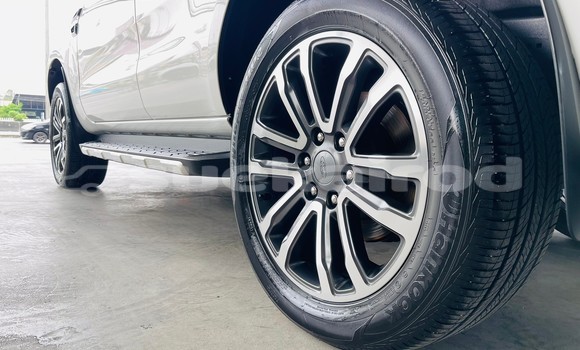 Buy Used Ford Everest White Car in Bangkok in Bangkok Buy Used Ford Everest White Car in Bangkok in Bangkok