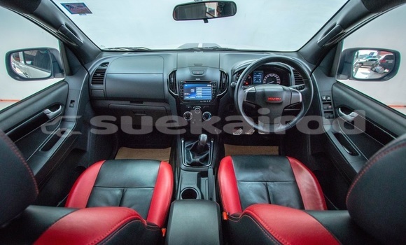 Buy Used Isuzu D-Max White Car in Bangkok in Bangkok Buy Used Isuzu D-Max White Car in Bangkok in Bangkok