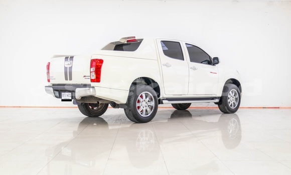 Buy Used Isuzu D-Max White Car in Bangkok in Bangkok Buy Used Isuzu D-Max White Car in Bangkok in Bangkok